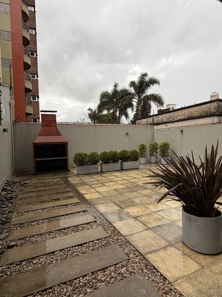 Patio con parrilla