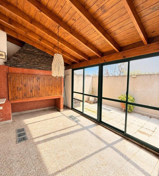 Patio terraza con quincho