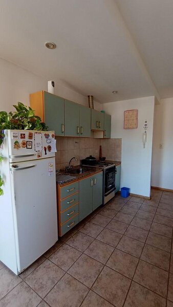 Cocina y living comedor