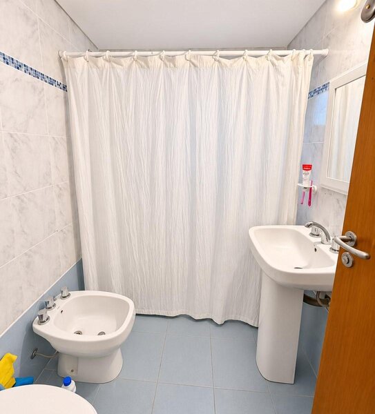 2 dormitorios y ba&ntilde;o