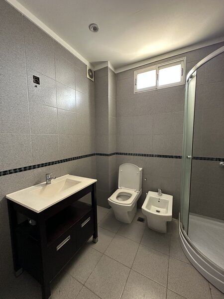 Ba&ntilde;o